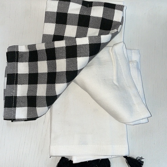 NWT set of three kitchen towels “Autumn Harvest” - Picture 4 of 4